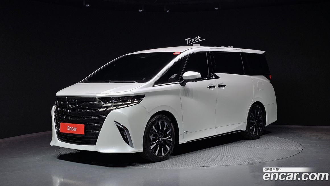 Toyota Alphard Executive Lounge