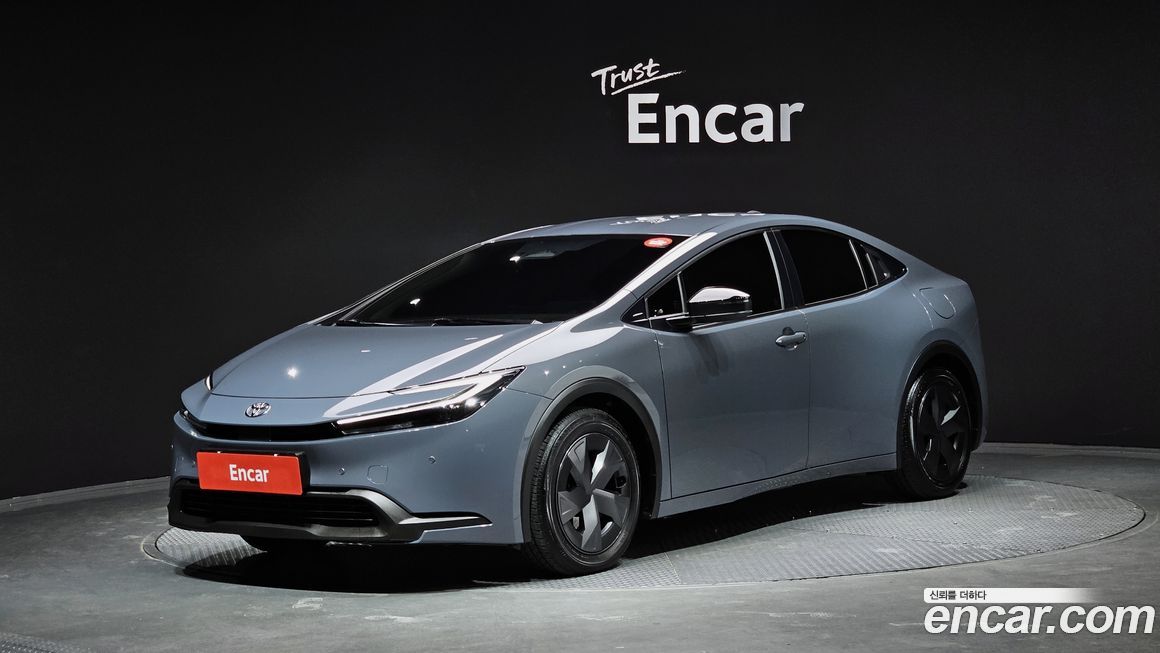 Toyota Prius 2.0 LE
