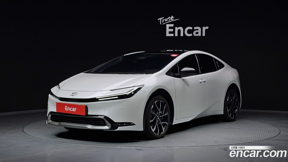 Toyota Prius 2.0 PHEV XSE