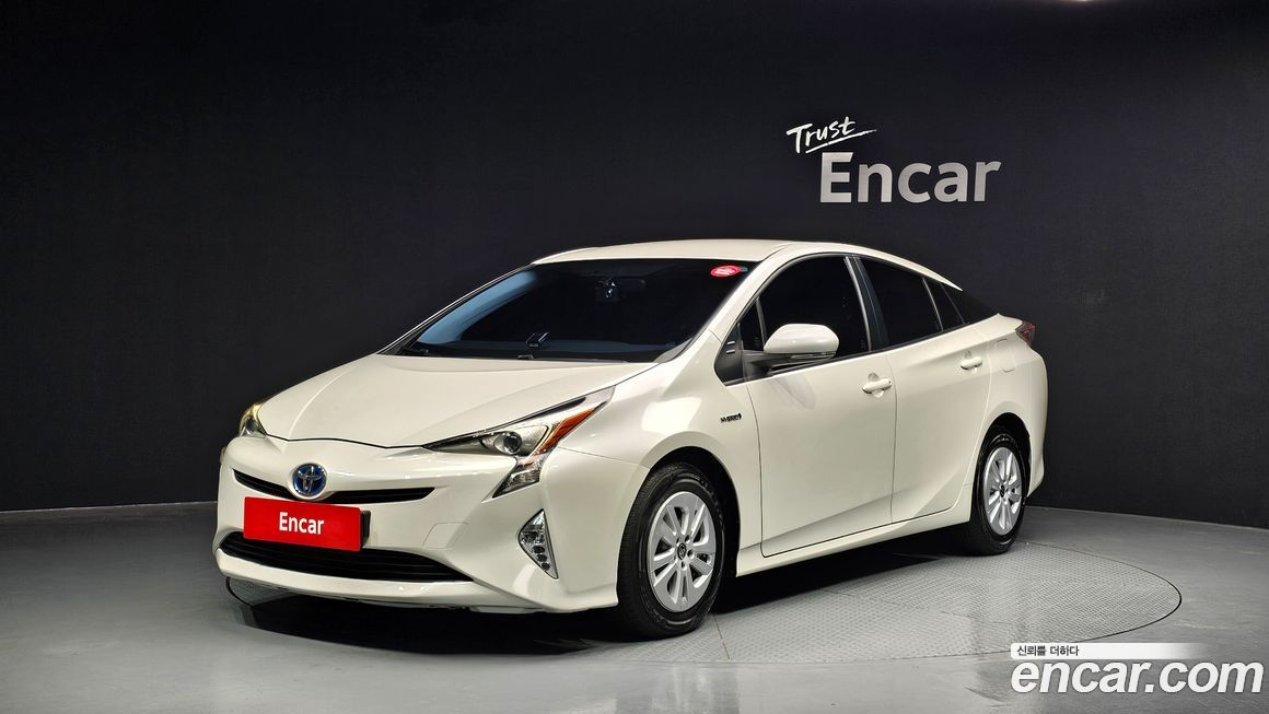 Toyota Prius 1.8 E